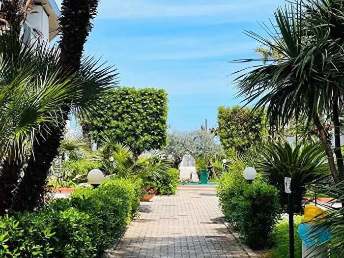 Appartamento bilocale in affitto in Via Arno Silvi, Silvi