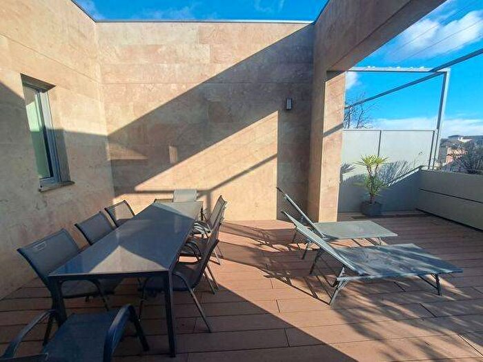 Appartamento con 5 locali in affitto in Via Andrémarie Ampère, Città Studi, Milano