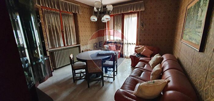 Casa con 5 locali in vendita in San Marino