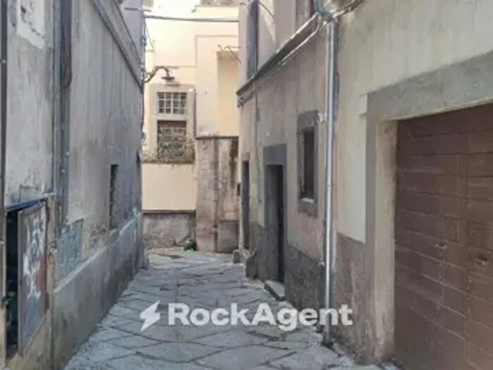 Appartamento bilocale in vendita in Via Fontanella del Suffragio, Viterbo