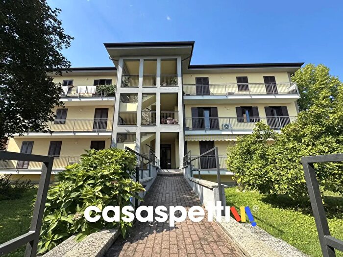 Appartamento trilocale in vendita in Via Sandro Pertini, Casorate Primo