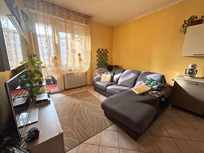 Appartamento quadrilocale in vendita in Via Udine, Vercelli