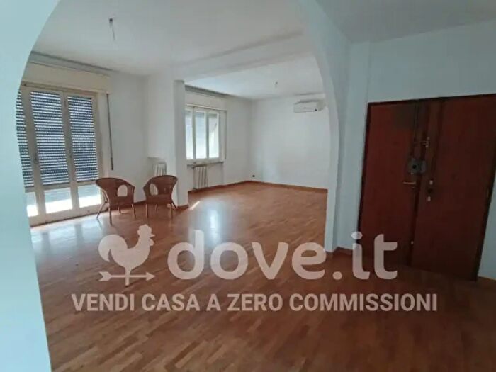 Appartamento con 6 locali in vendita in Via Agostino De Pretis, Grosseto