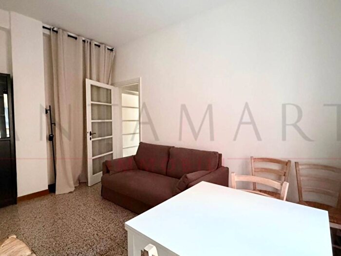 Appartamento trilocale in affitto in Quadronno Crocetta, Milano