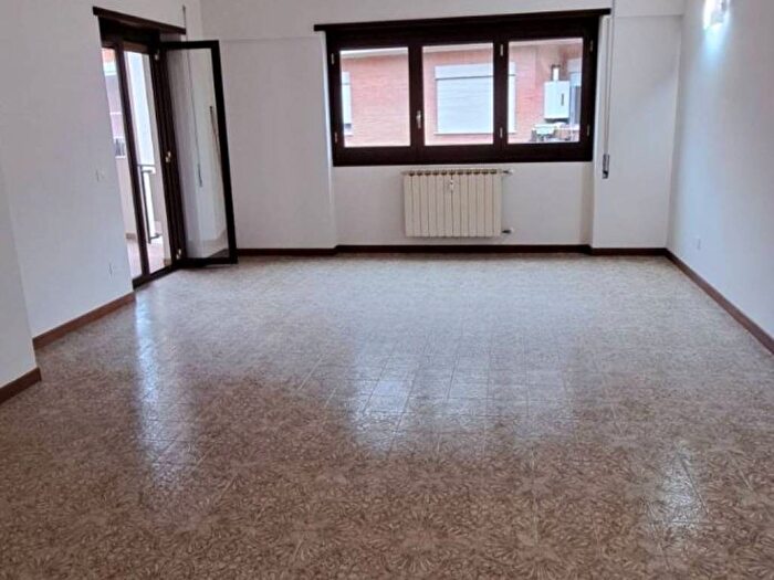 Appartamento trilocale in affitto in Via Isole del Capo Verde, Ostia Ponente, Roma