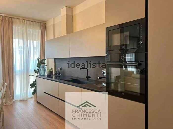 Appartamento con 5 locali in vendita in Via Gaetano Poggiali, Attias Marconi, Livorno