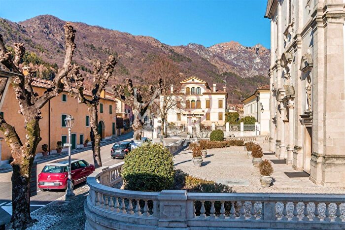 Casa con 18 locali in vendita in Marconi, Cison Di Valmarino