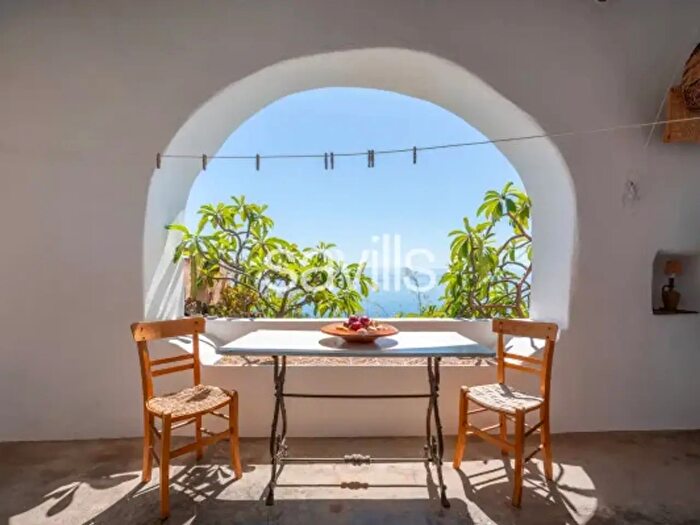 Casa con 5 locali in vendita in Strada Comunale Tonna Pietra, Lipari