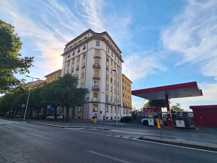 Appartamento quadrilocale in affitto in Corso Novembre, Centro, Cuneo
