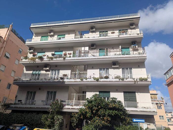 Appartamento bilocale in affitto in Via Lattanzio, Balduina, Roma