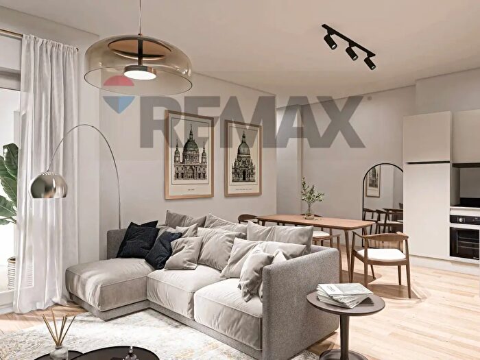 Appartamento trilocale in vendita in Via Quintino Sella, Bari