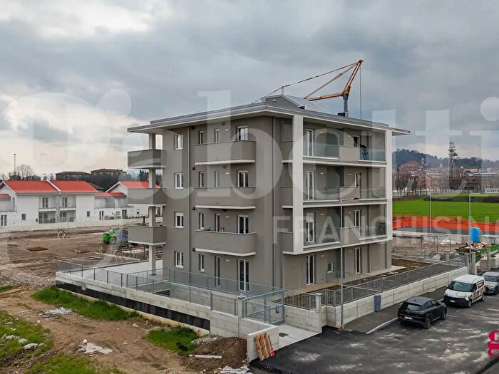 Appartamento quadrilocale in vendita in Via Bertoni, Saluzzo