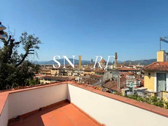 Casa con 6 locali in vendita in Costa San Giorgio, Firenze