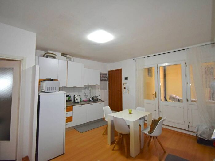Appartamento bilocale in affitto in Via Broccaindosso, San Vitale, Bologna