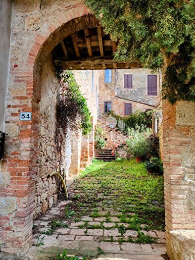 Casa con 5 locali in vendita in di Castel S Gimignano, Colle Di Val DElsa