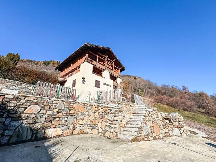 Casa con 12 locali in vendita in Via di Borgo Nuovo, Vermiglio