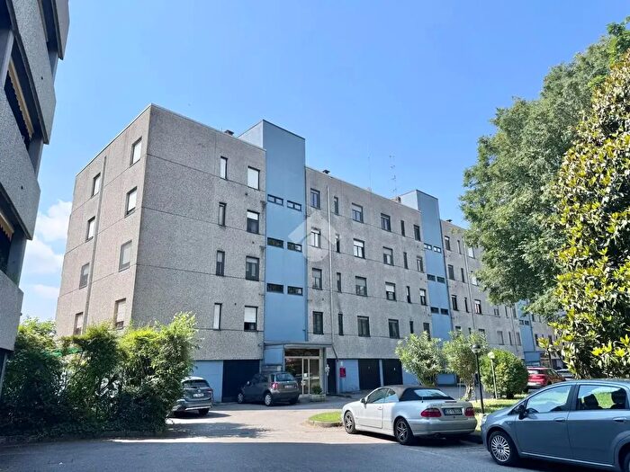 Appartamento trilocale in vendita in Via F Turati, Binasco