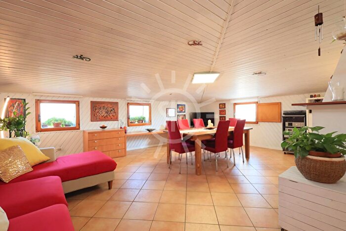 Appartamento con 6 locali in vendita in Via Botteghe, Molinella