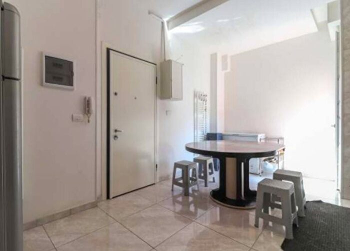 Appartamento quadrilocale in affitto in Via Alfredo Calzolari, Bolognina, Bologna