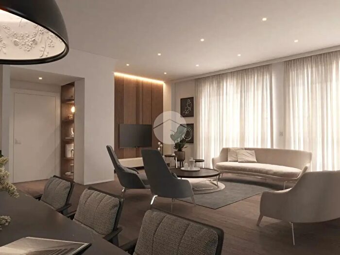 Appartamento quadrilocale in vendita in Via Dante Alighieri, Seregno