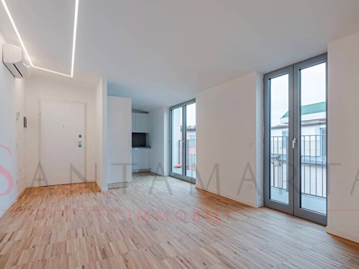 Casa bilocale in affitto in Via delle Forze Armate, Gambara, Milano