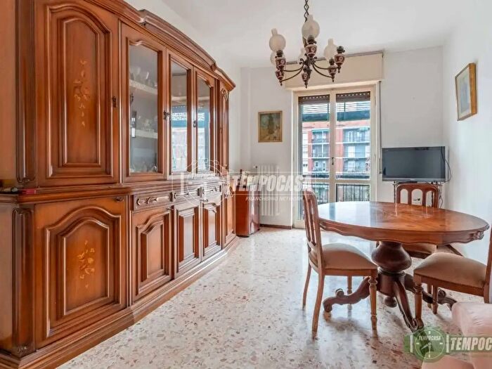 Appartamento bilocale in vendita in Milano