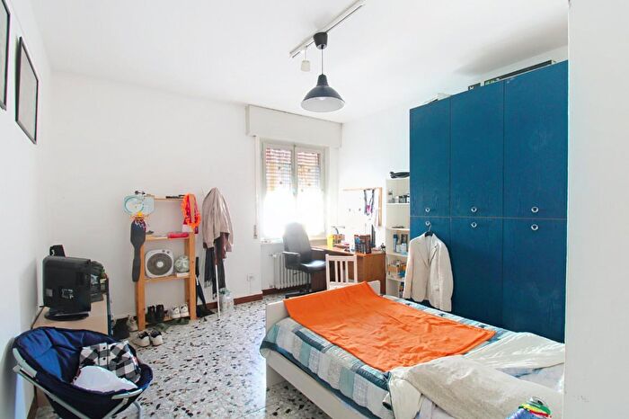 Appartamento trilocale in vendita in Via Alfredo Catalani, Pisa