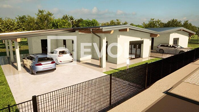 Casa con 5 locali in vendita in Via Centis, San Vito Di Fagagna