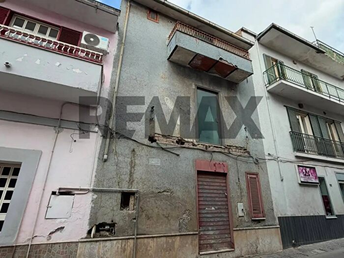 Casa trilocale in vendita in Via IV Novembre Snc, Carinola