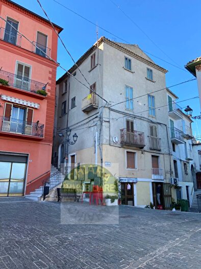 Appartamento trilocale in vendita in Vico X Vittorio Veneto, Palmoli