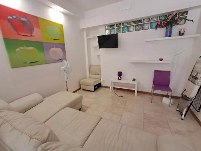 Appartamento bilocale in affitto in Via Carlo Pisacane, Catanzaro