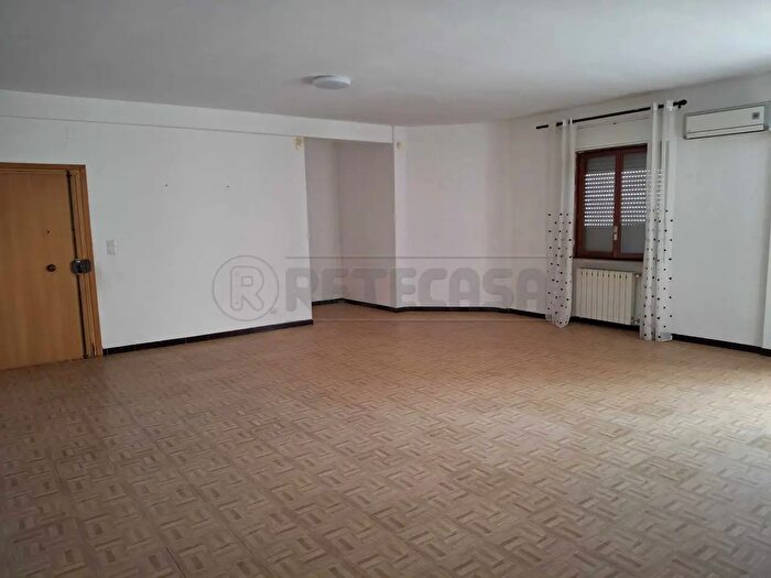 Appartamento con 7 locali in vendita in Viale Scala Greca, Siracusa