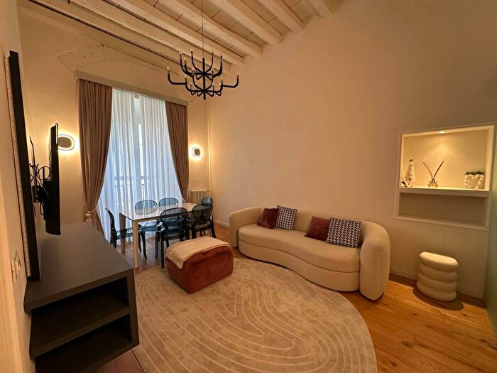 Appartamento quadrilocale in affitto in Via San Gallo, San Marco SS Annunziata, Firenze