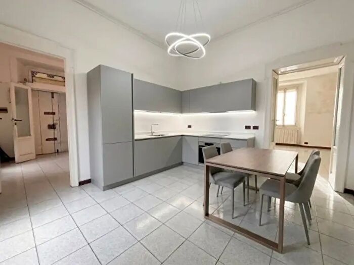 Appartamento trilocale in vendita in Via Carlo Prina, Monza