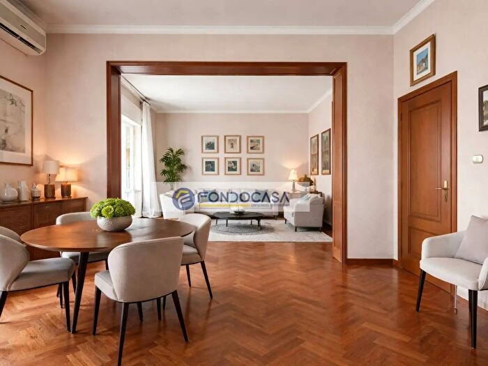Appartamento quadrilocale in vendita in Via Tommaso Agudio, Milano