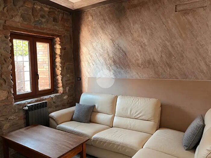 Appartamento trilocale in vendita in Via Campagna Sotto, Lonato