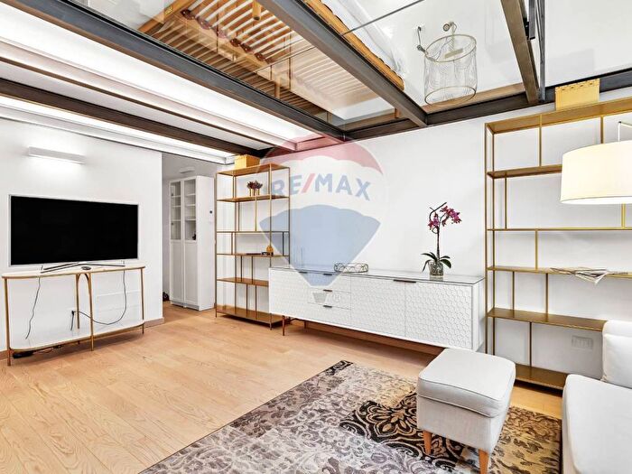 Appartamento bilocale in affitto in Via Savona, Piazza Napoli, Milano