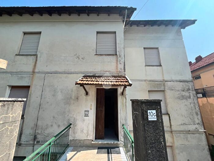 Appartamento bilocale in vendita in Via Scoffera, Davagna