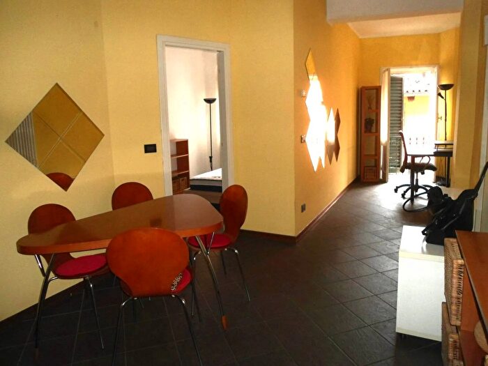 Appartamento bilocale in affitto in Via Castiglione Santo Stefano Bologna Bologna, Bologna