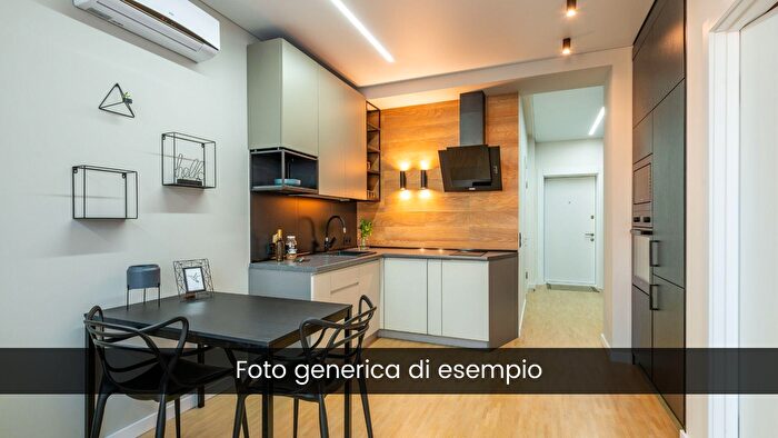 Appartamento con 6 locali in vendita in Via Ovidio Villa di Briano Ce Italia, Villa Di Briano