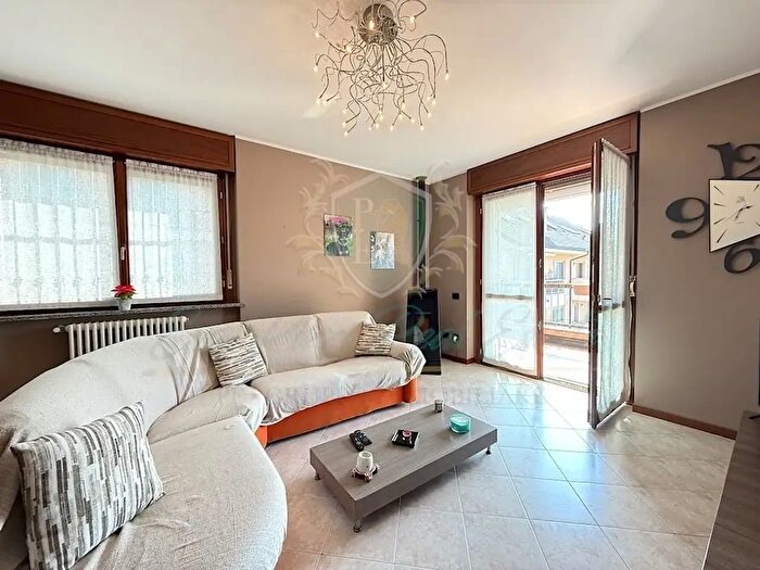 Appartamento quadrilocale in vendita in Via Piave, Lodi Vecchio