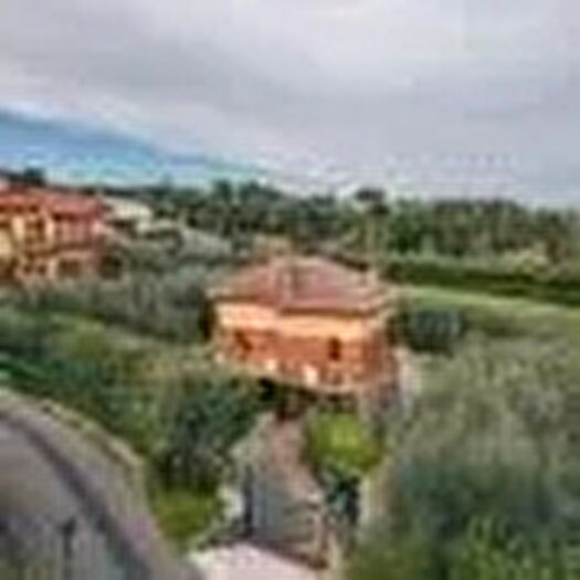 Casa in vendita in Sutri