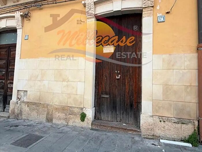 Appartamento bilocale in vendita in Via Piave, Siracusa