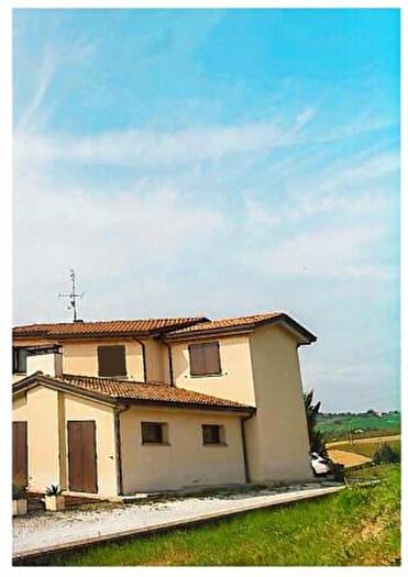Casa con 6 locali in vendita in Via Monte Cieco m, Rimini