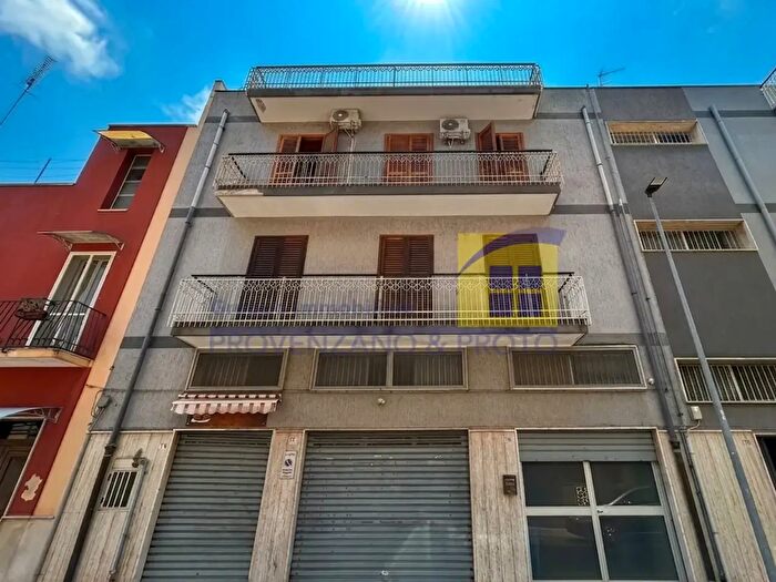 Appartamento quadrilocale in vendita in Via Monte Nero, Brindisi
