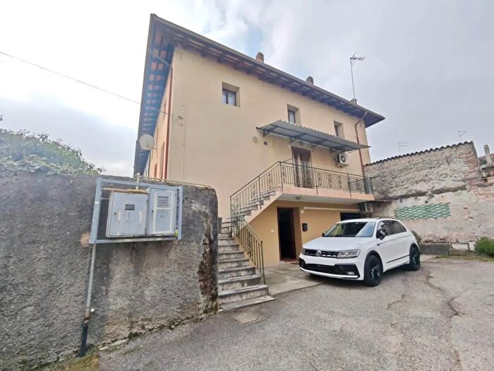 Casa con 10 locali in vendita in San Vito Al Tagliamento