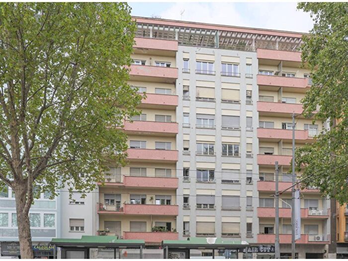 Appartamento quadrilocale in vendita in Corso Novembre, Santa Rita, Torino