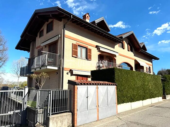 Appartamento bilocale in vendita in Via Robassomero, Druento