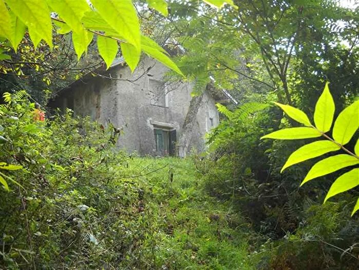 Casa quadrilocale in vendita in Novi Via Verdi Arquata Scrivia Tortona Lcitalia, Fraconalto