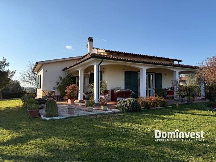 Casa quadrilocale in affitto in Poggio cavallucciaro, Montalto di Castro